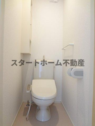 トイレ　清潔感のあるトイレです