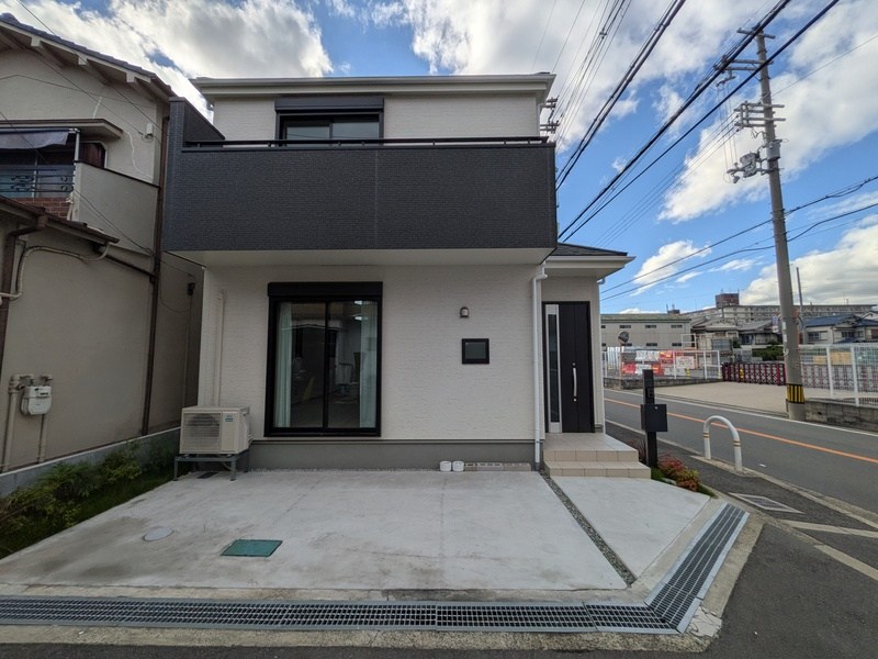 八尾市上之島町南7丁目戸建