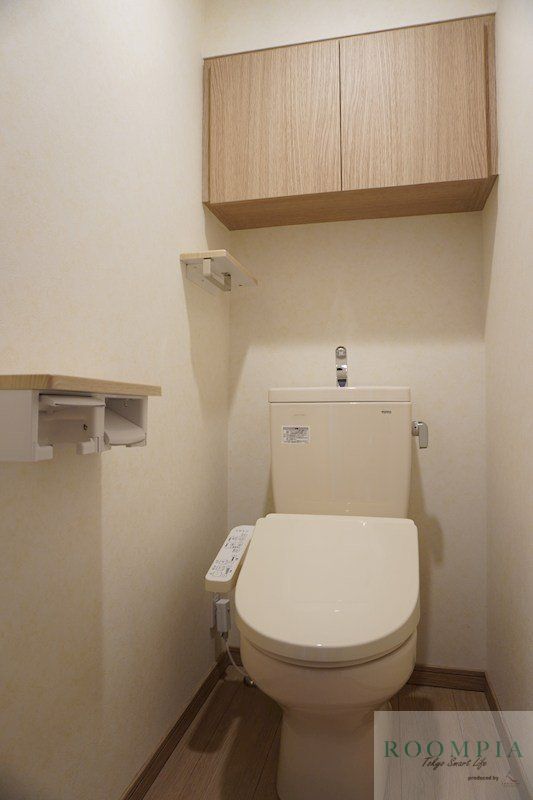 トイレ　※同タイプ別のお部屋の写真です
