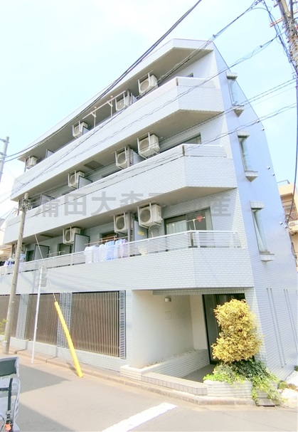 建物外観　1988年12月築　RC鉄筋コンクリート造地上4階建て総戸数