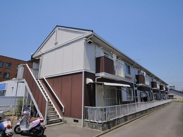 奈良市南紀寺町のアパートの建物外観