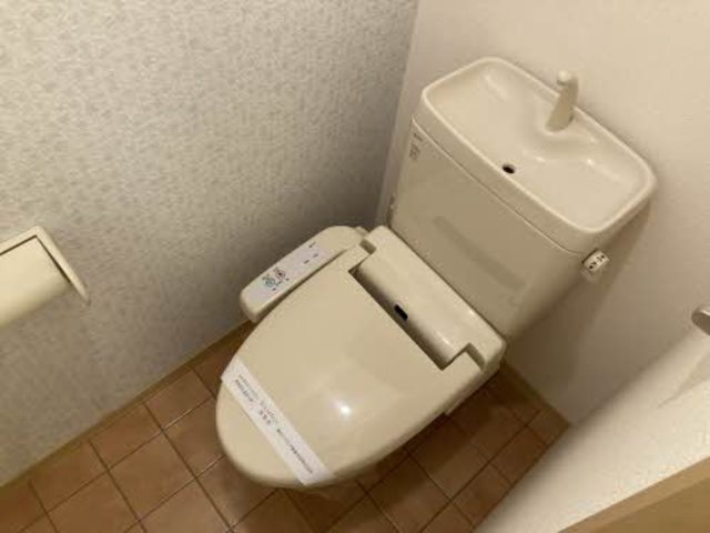 【オーブ寺島　Bのトイレ】