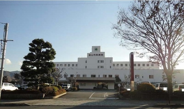 【ローズコート塩山参番館の病院】