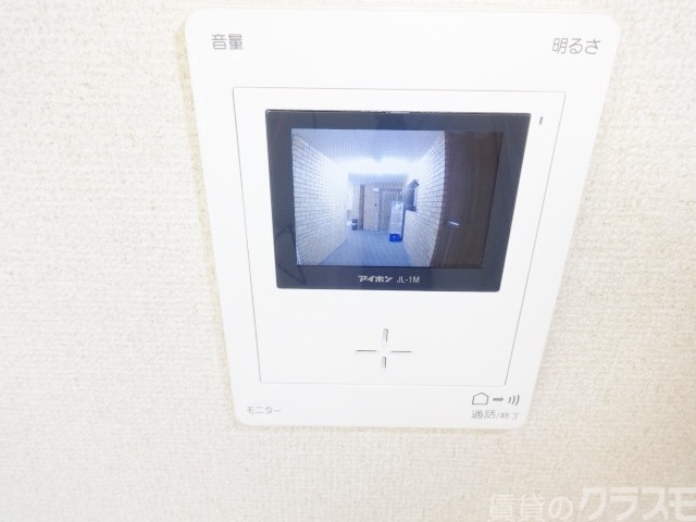 セキュリティ　来客時はモニターで確認が出来ます。
