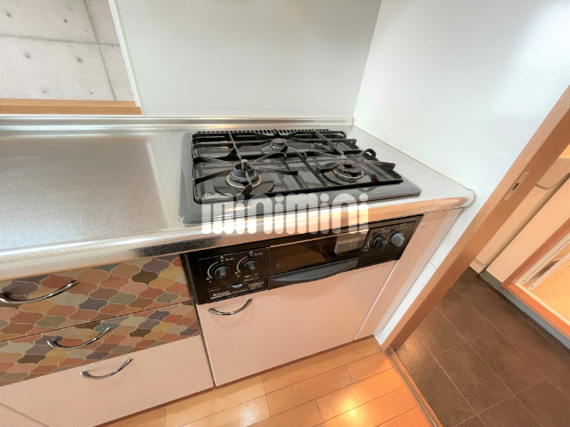 その他　３口コンロ付