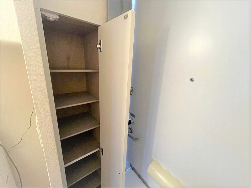 玄関　シューズボックス付き♪