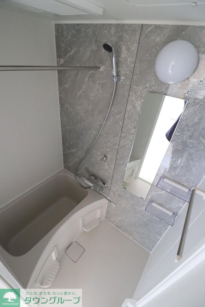 バス・シャワールーム　バス