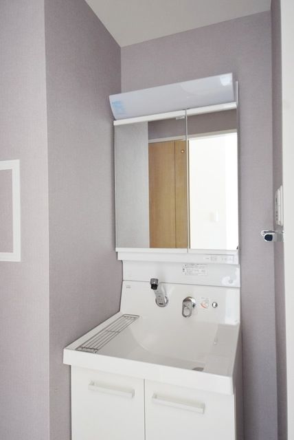 洗面設備　★きれいな独立洗面台★