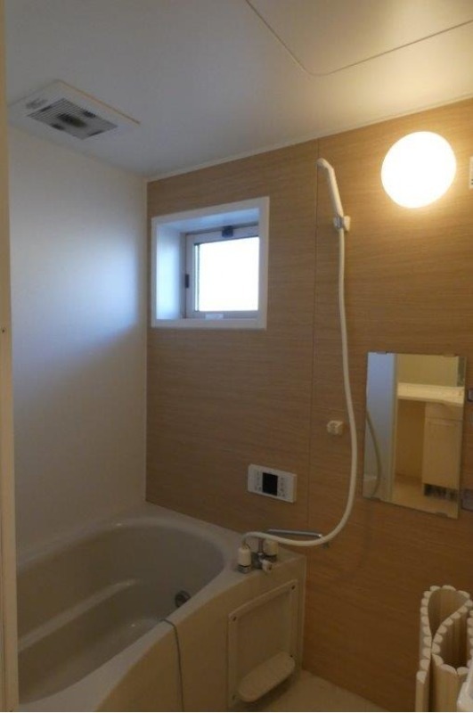 バス・シャワールーム　図面と現状に相違がある場合には現状を優先