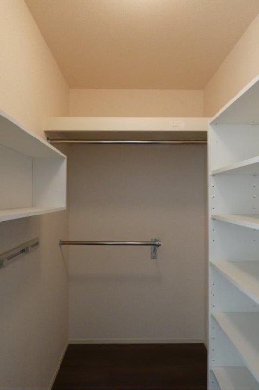 収納　図面と現状に相違がある場合には現状を優先