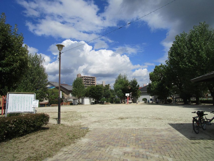 公園　弥生公園（公園）まで500m