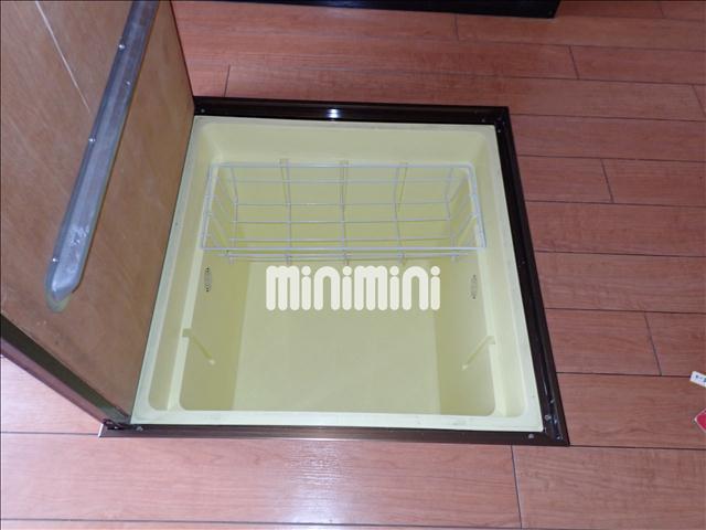 収納　床下収納