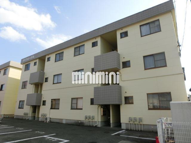 建物外観　敷地内駐車場あり