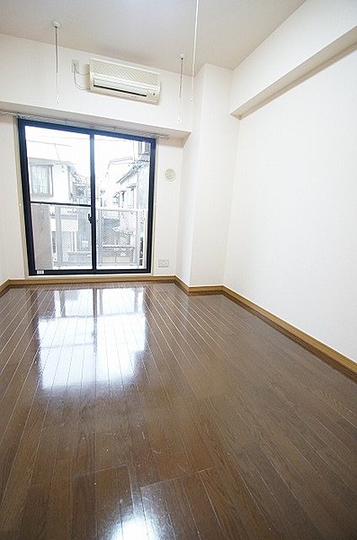 居室・リビング　お部屋の感じは