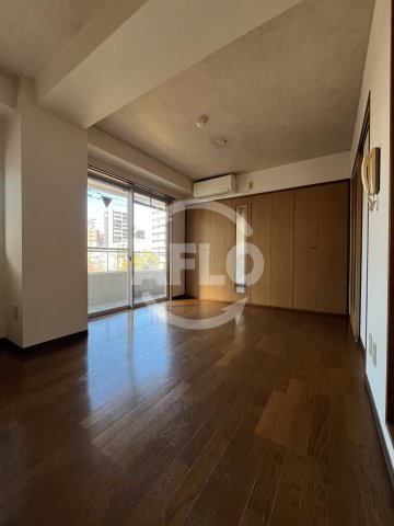 居室・リビング　ビルシャナ　リビング