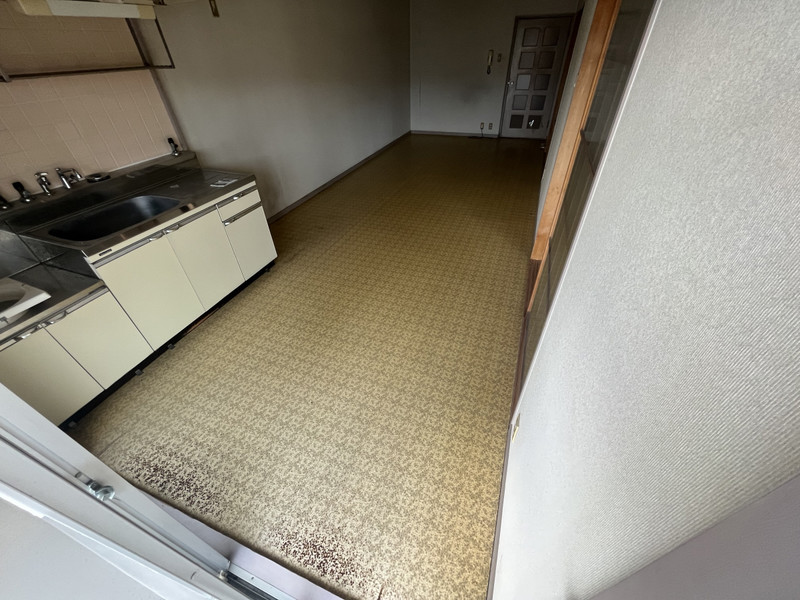 第3森本マンションの居間写真