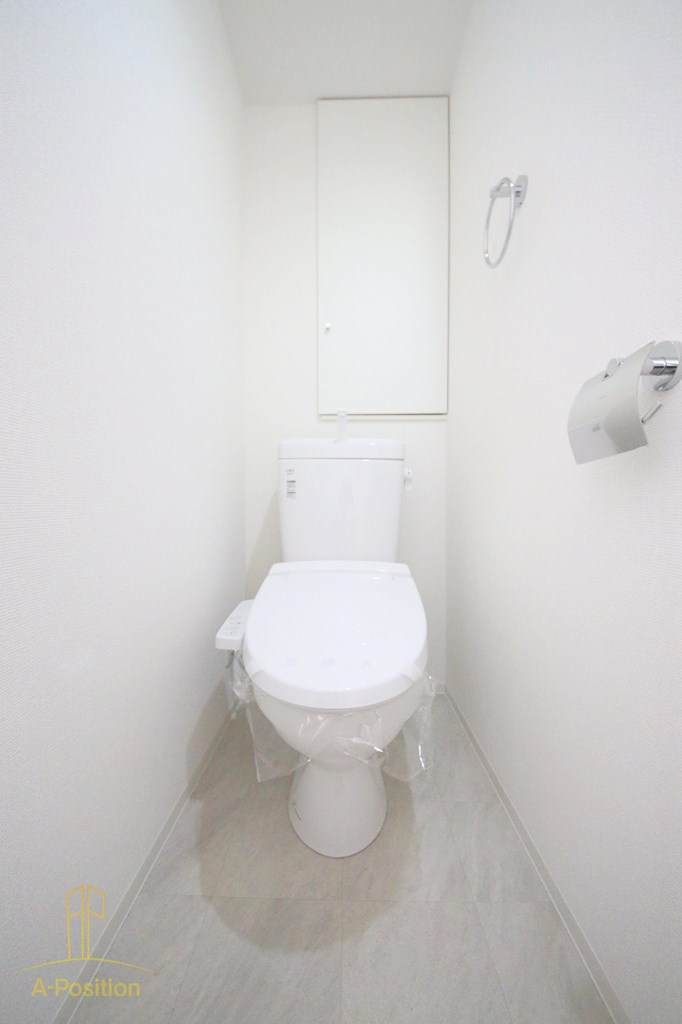 トイレ　セレニテ心斎橋グランデ