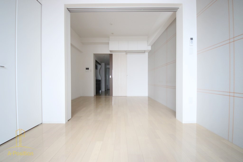 居室・リビング　セレニテ心斎橋グランデ