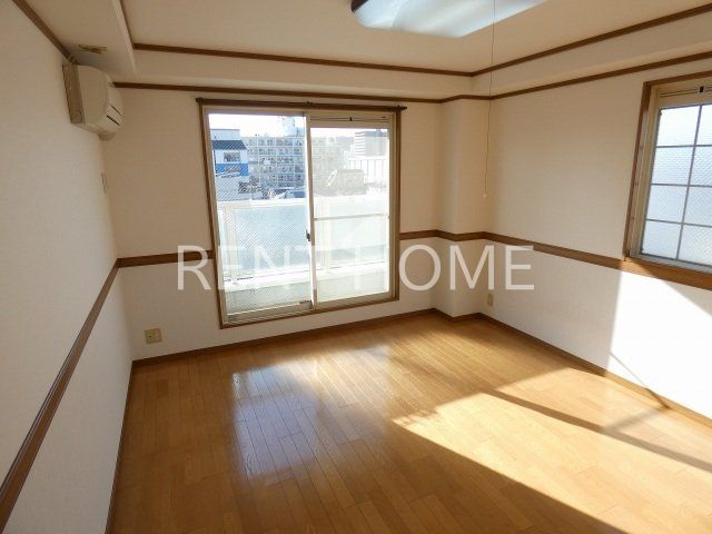 その他　２面採光のお部屋です