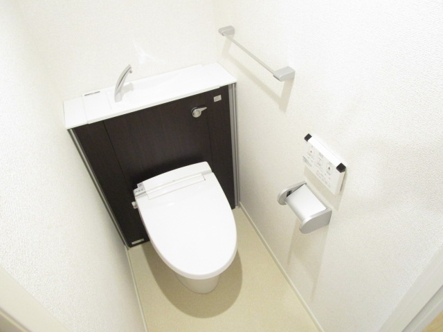 トイレ　洗浄便座付