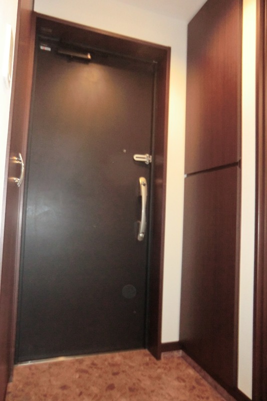 玄関　☆シューズボックス付き玄関スペース☆