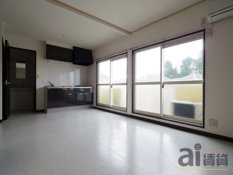 居室・リビング　※別号室写真