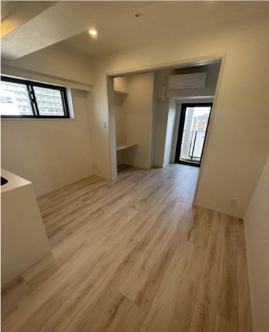 居室・リビング　別部屋参考写真です