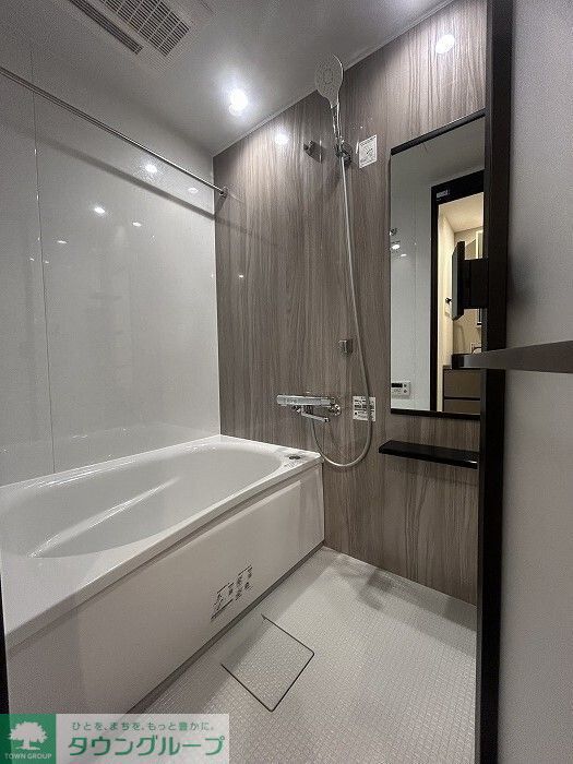 バス・シャワールーム　バス