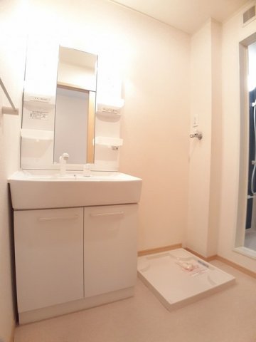 洗面設備　広い洗面スペース