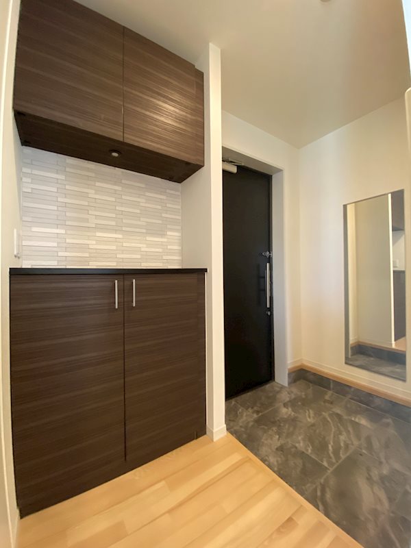 玄関　※サンプルです。