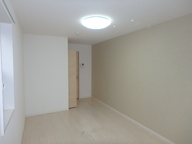 その他部屋・スペース　白を基調としたおしゃれな内装