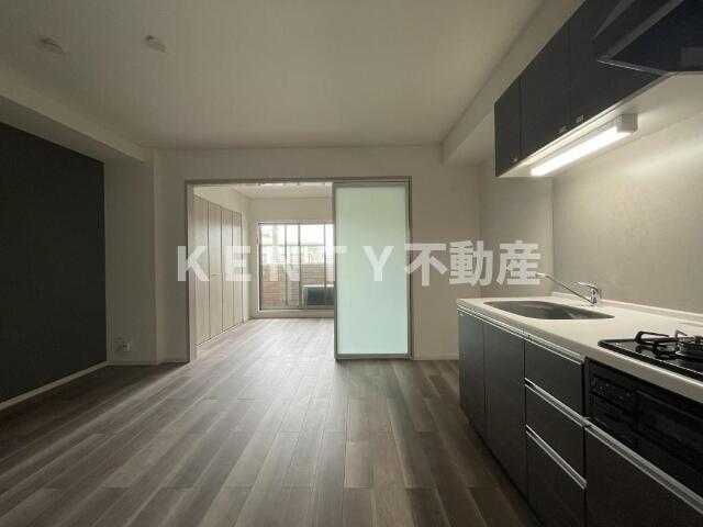 居室・リビング　使いやすい居間です