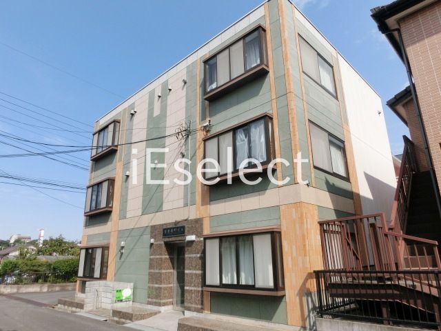 建物外観　佐倉駅まで徒歩5分。
