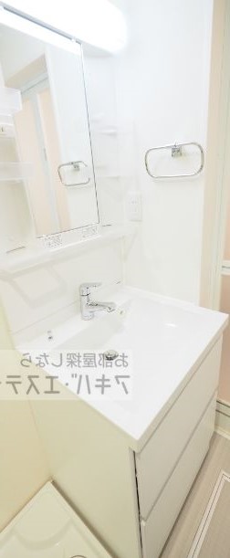 洗面設備　同一仕様写真
