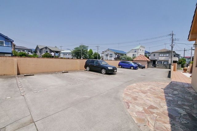 駐車場　駐車場★