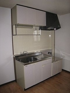 キッチン　コンパクトなキッチンで掃除もラクラク