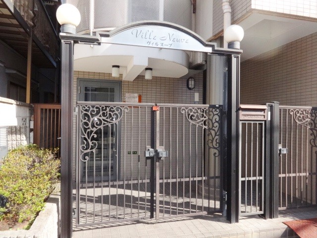 エントランス　マンションエントランスはここからどうぞ★
