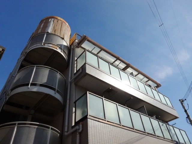 建物外観　閑静な住宅街です。ファミリーおすすめ！
