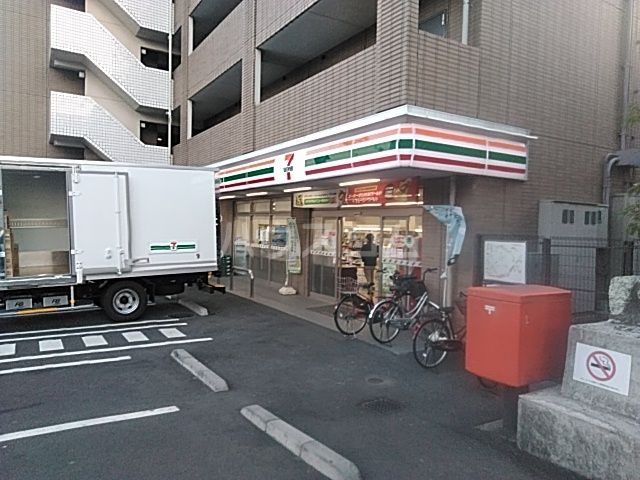 コンビニ　セブンイレブン　中野上高田１丁目店（コンビニ）まで209m