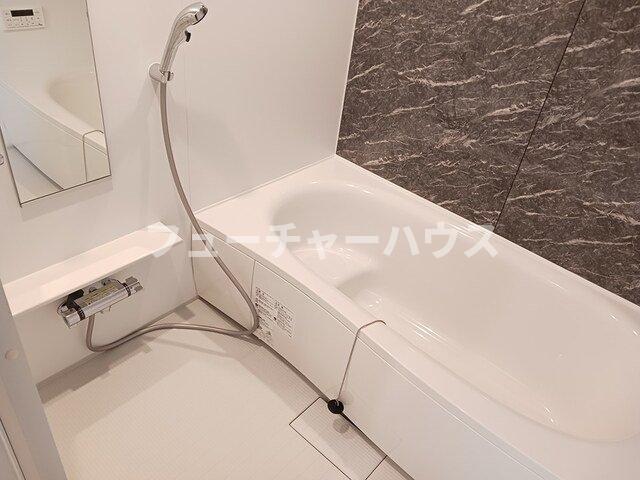 バス・シャワールーム　お風呂です