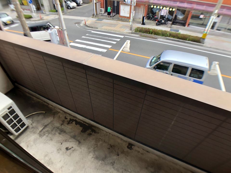 バルコニー　西向きのお部屋です