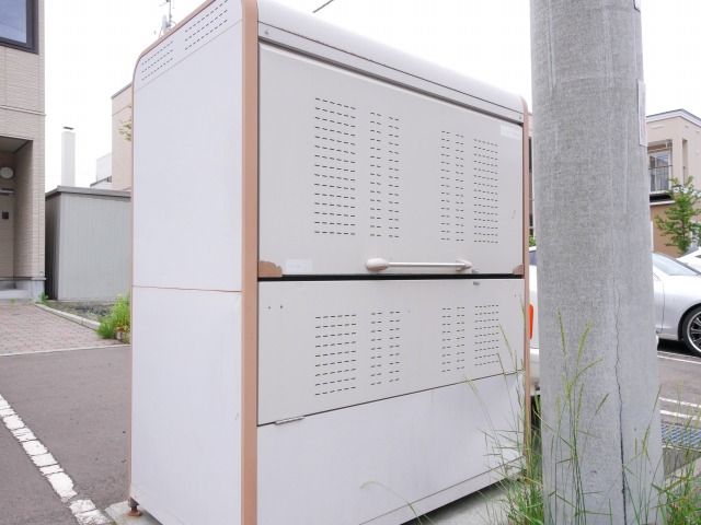 その他　敷地内に専用ごみステーション付きです♪