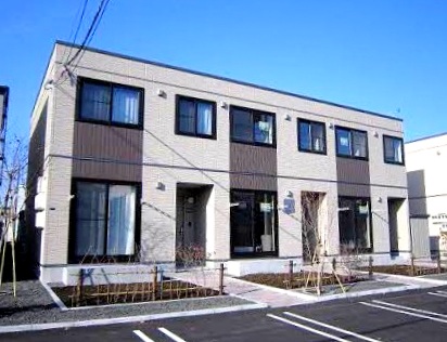 建物外観　人気のハウスメーカー施工の３ＬＤＫタイプのテラスハウスです♪