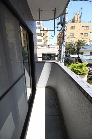 バルコニー　（別タイプ参考写真）ラ・フラッツ　文京区千石1
