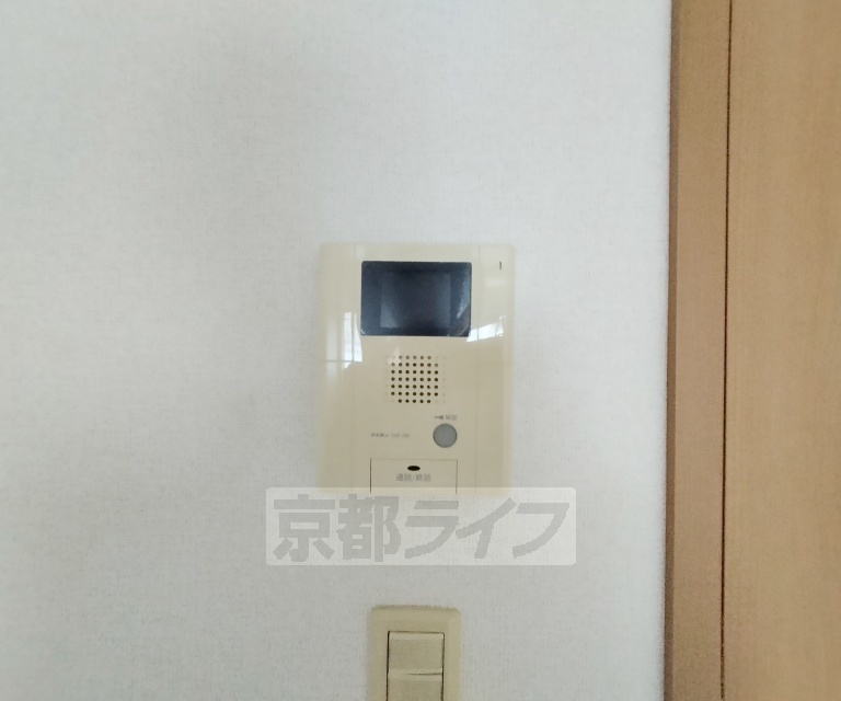 その他共有部分　建物入口です。