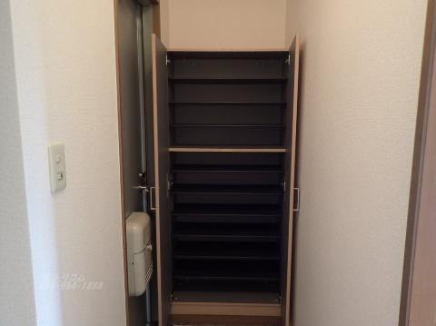 玄関　玄関（イメージ）