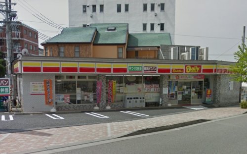 コンビニ　デイリーヤマザキ 関西国際大学神戸山手Ｃ前店（コンビニ）まで379m