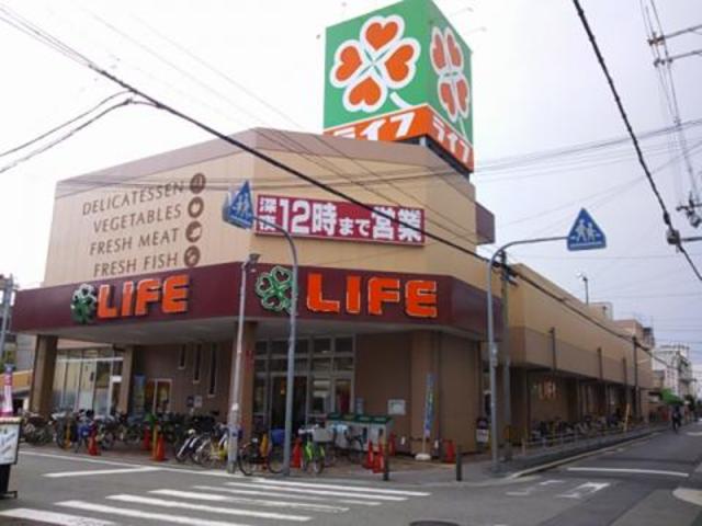 スーパー　ライフ加賀屋店（スーパー）まで335m