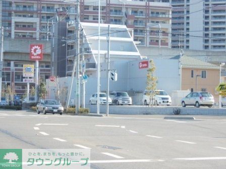 コンビニ　ミニストップ、ちばぎん（コンビニ）まで550m