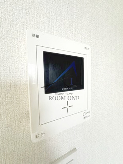 セキュリティ　モニター付きインターホンです。